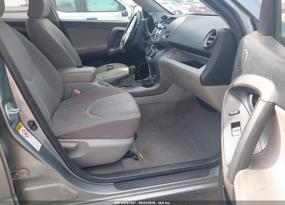 2008 TOYOTA RAV4 VIN: JTMZD33V185095784