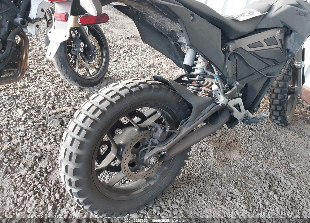 2017 ZERO MOTORCYCLES INC FXS 3.3/6.5 VIN: 538XXBZ48HCJ08055