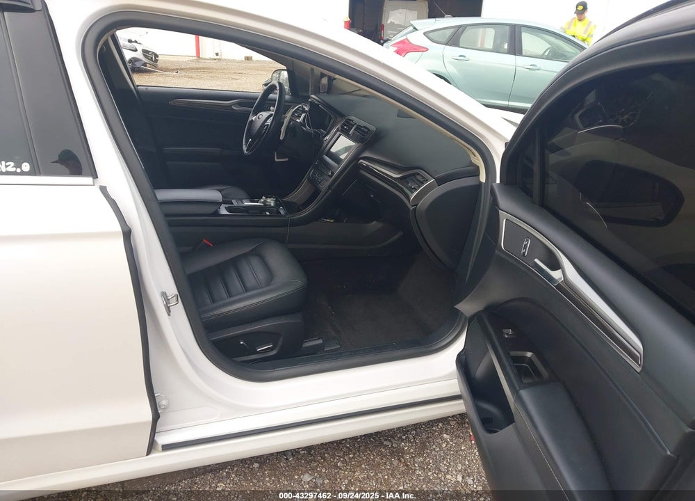 2017 FORD FUSION VIN: 3FA6P0T99HR403637