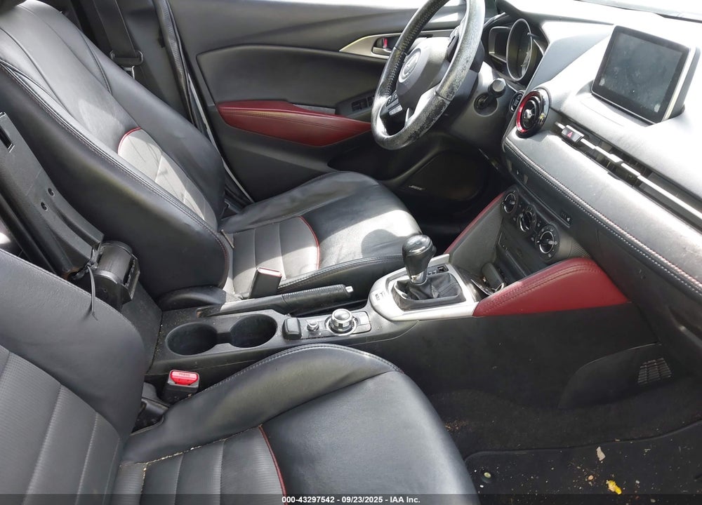 2016 MAZDA CX-3 VIN: JM1DKFC74G0130817