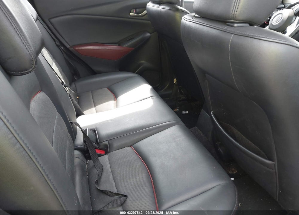 2016 MAZDA CX-3 VIN: JM1DKFC74G0130817