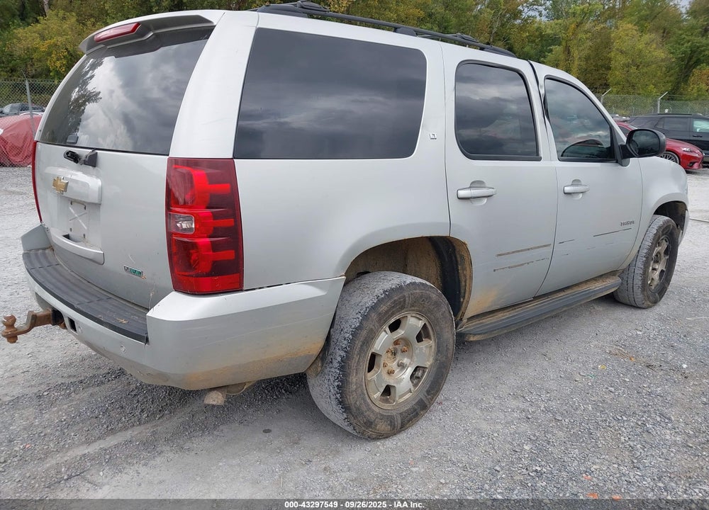 2011 CHEVROLET TAHOE VIN: 1GNSKBE00BR136450