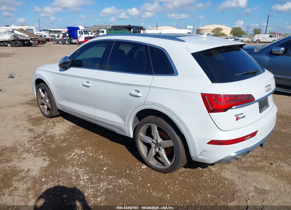 2022 AUDI SQ5 PREMIUM TFSI QUATTRO TIPTRONIC VIN: WA1A4AFY3N2135779