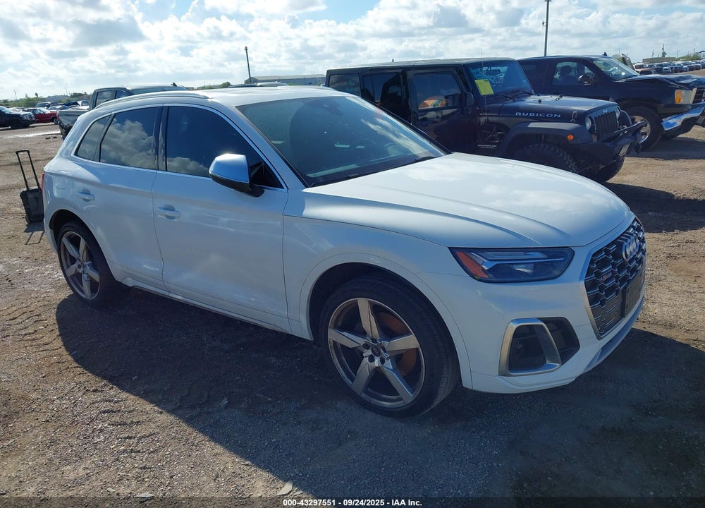 2022 AUDI SQ5 PREMIUM TFSI QUATTRO TIPTRONIC VIN: WA1A4AFY3N2135779