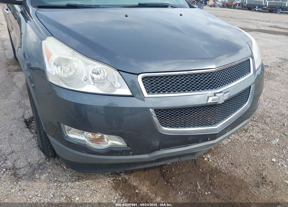 2012 CHEVROLET TRAVERSE LS VIN: 1GNKRFED8CJ404425