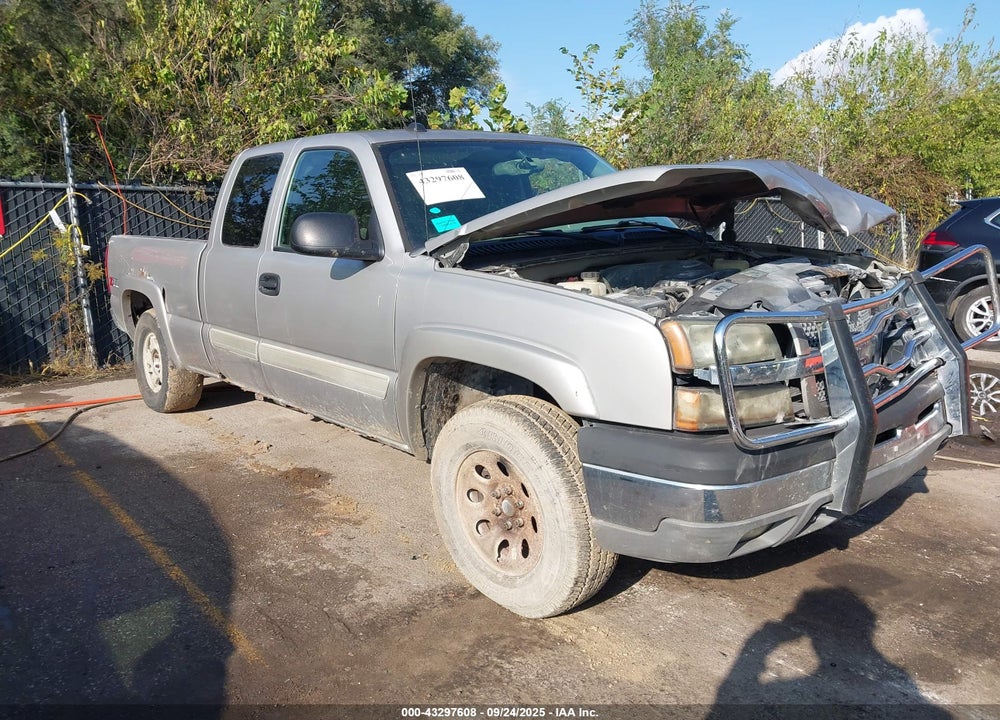2005 CHEVROLET SILVERADO 1500 Z71 VIN: 2GCEK19B851288808