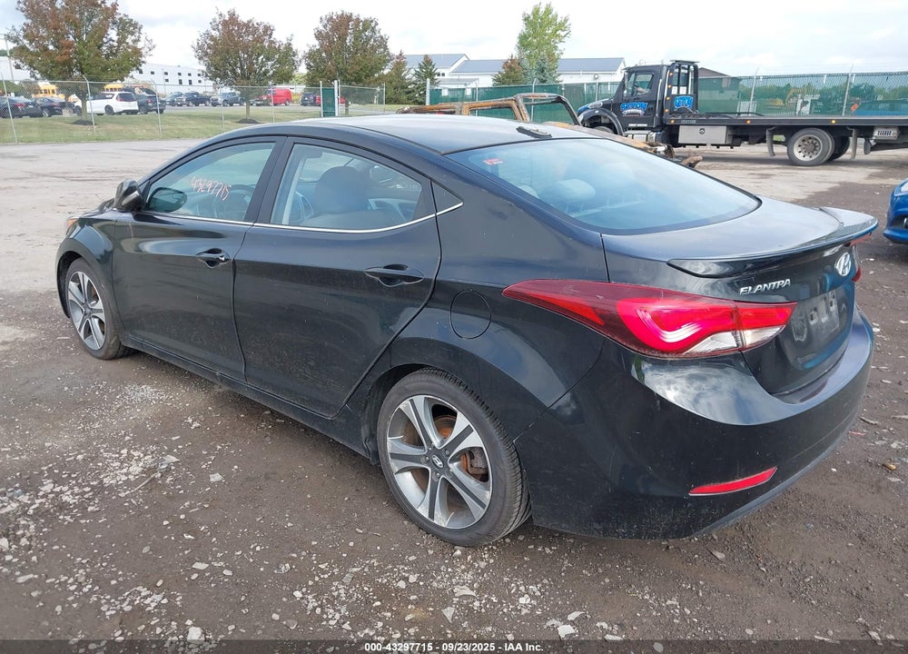 2016 HYUNDAI ELANTRA VIN: KMHDH4AH5GU620492