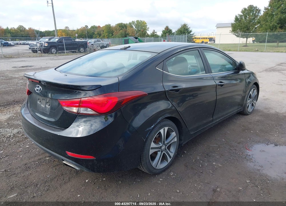 2016 HYUNDAI ELANTRA VIN: KMHDH4AH5GU620492