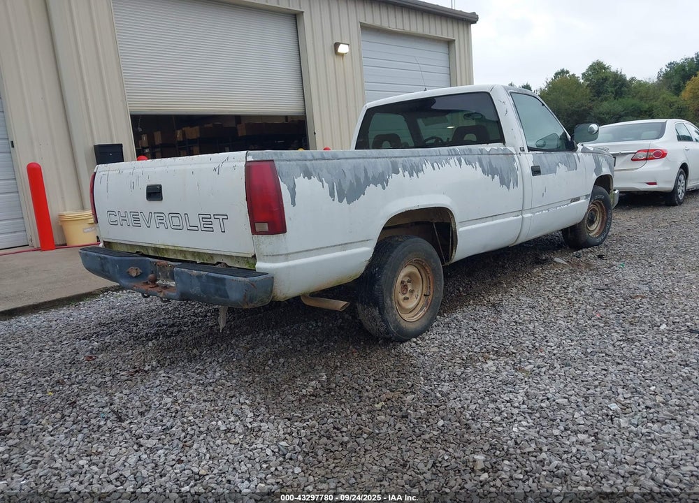 1993 CHEVROLET GMT-400 C1500 VIN: 1GCEC14H4PZ192919