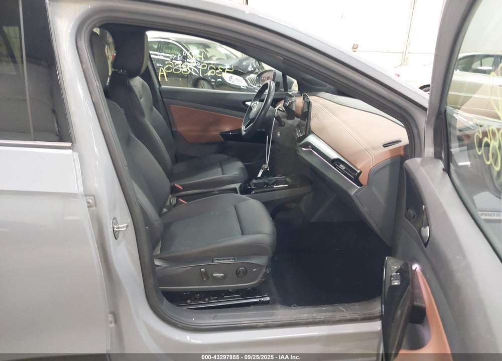 2021 VOLKSWAGEN ID.4 VIN: WVGTMPE25MP059168