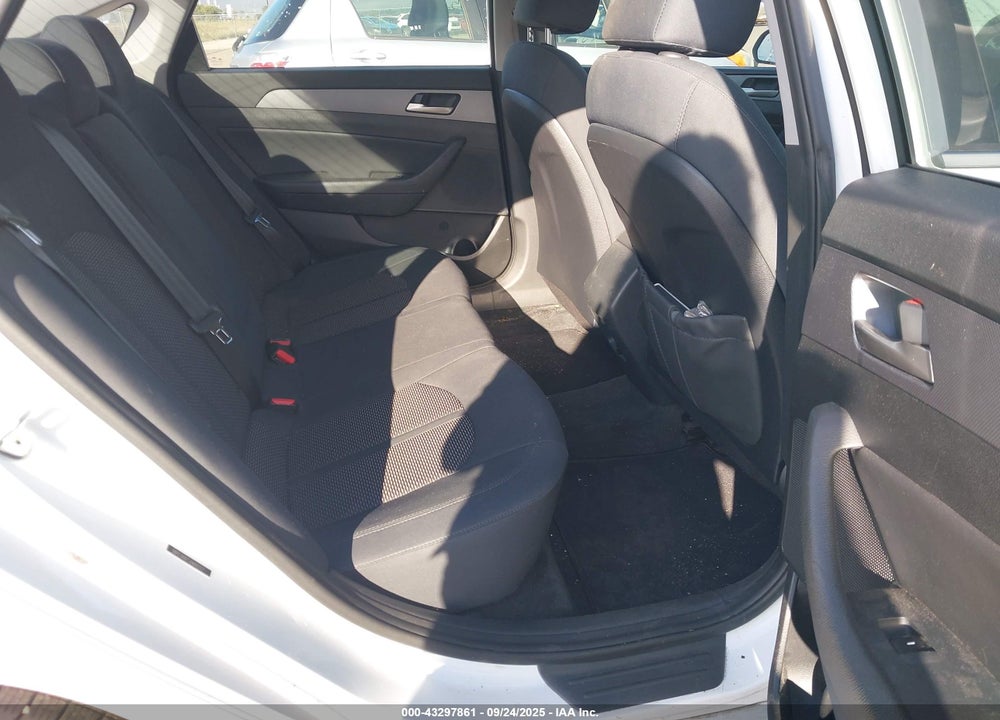 2018 HYUNDAI SONATA SEL VIN: 5NPE34AF1JH660317