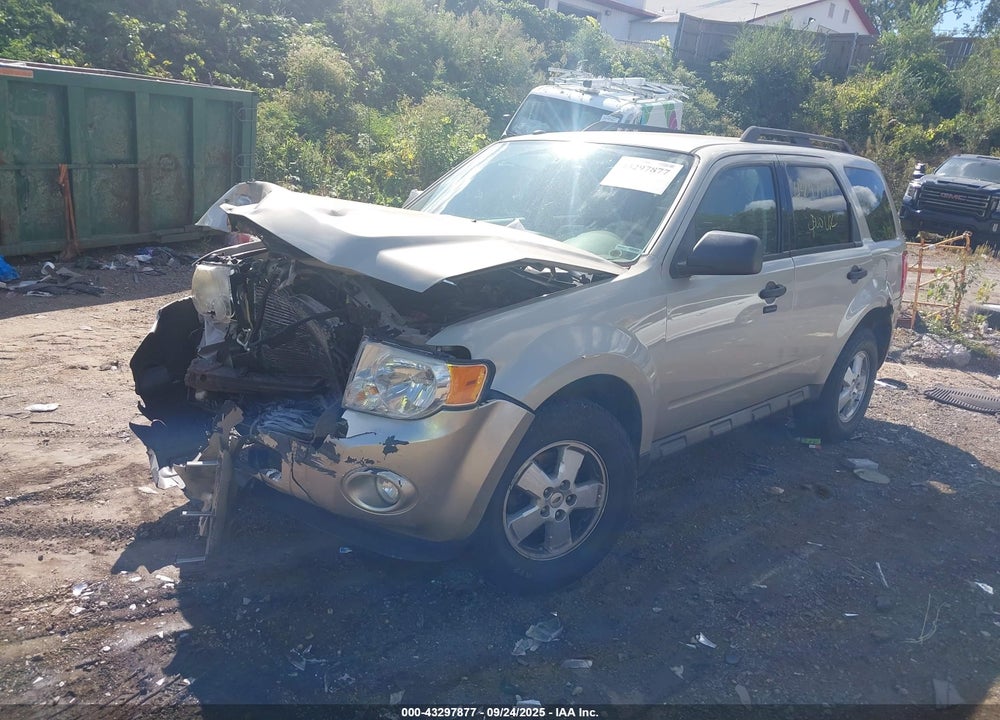 2012 FORD ESCAPE VIN: 1FMCU9D72CKC10701