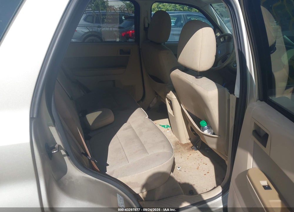 2012 FORD ESCAPE VIN: 1FMCU9D72CKC10701