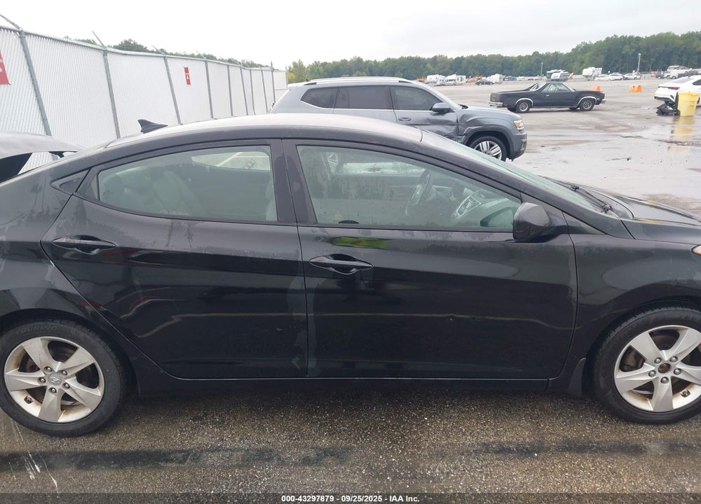2012 HYUNDAI ELANTRA VIN: KMHDH4AE1CU338429