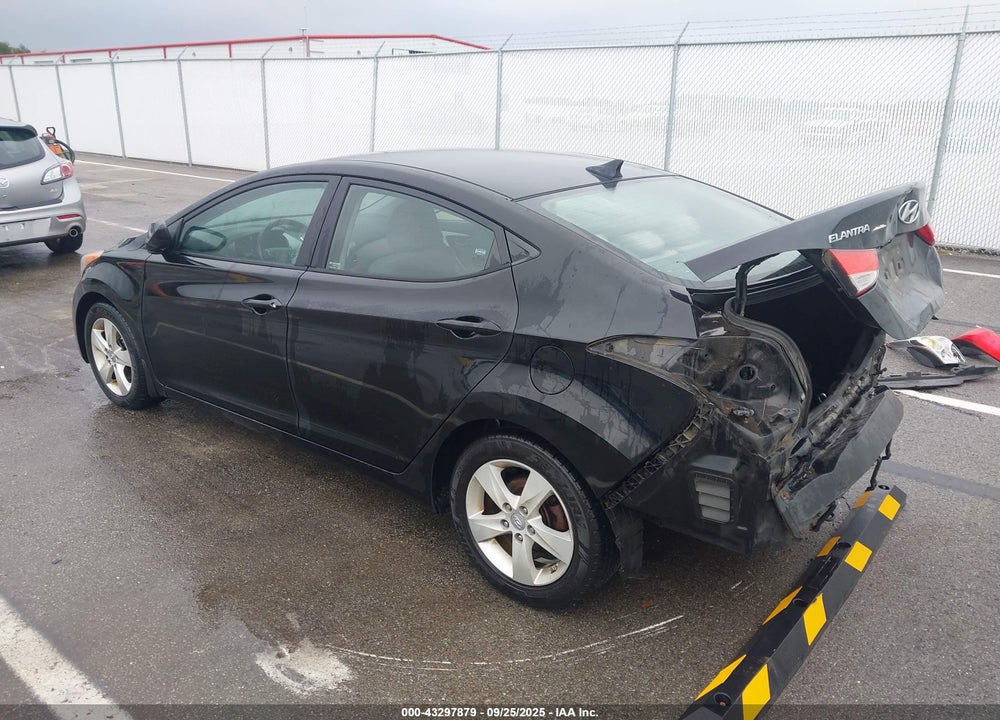 2012 HYUNDAI ELANTRA VIN: KMHDH4AE1CU338429