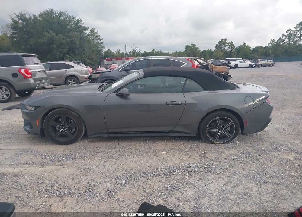 2025 FORD MUSTANG VIN: 1FAGP8UH2S5107880