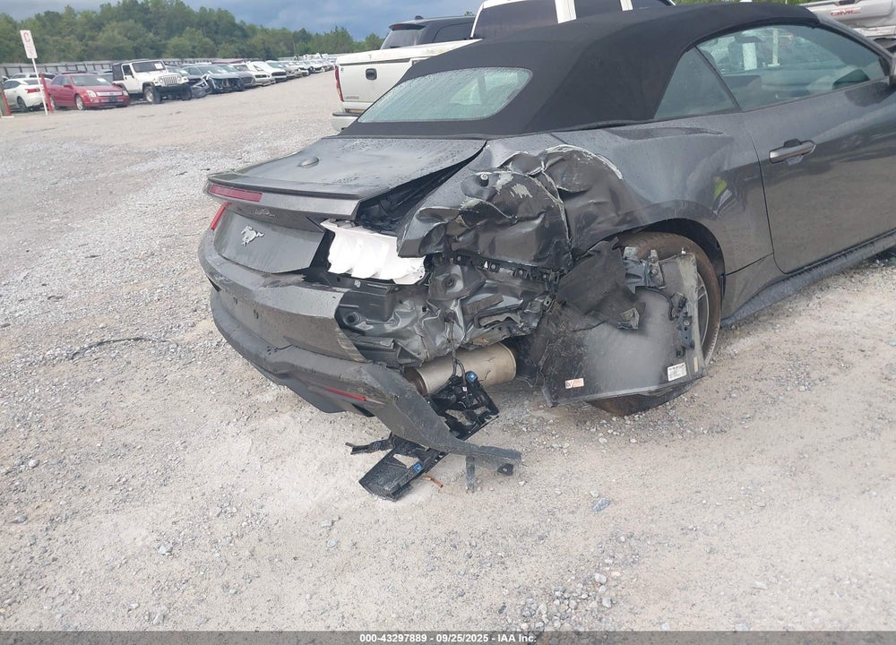 2025 FORD MUSTANG VIN: 1FAGP8UH2S5107880