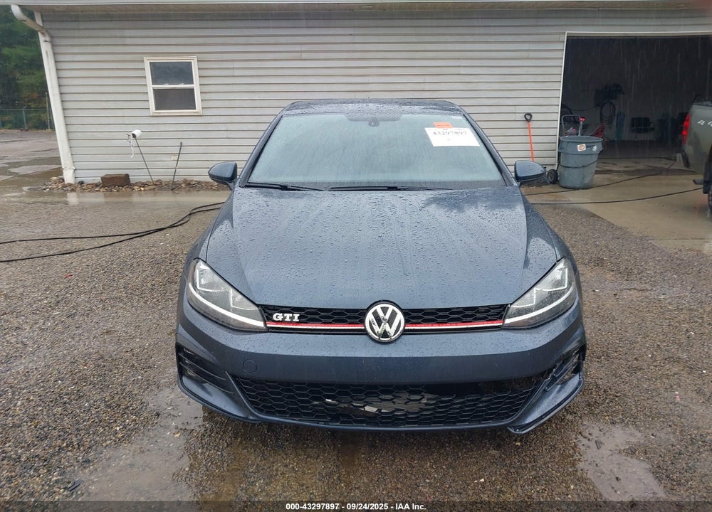 2018 VOLKSWAGEN GOLF VIN: 3VW547AU0JM288912