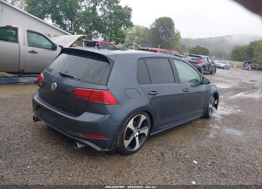 2018 VOLKSWAGEN GOLF VIN: 3VW547AU0JM288912