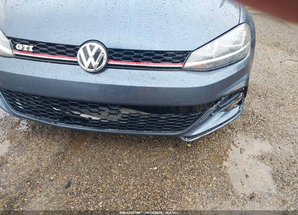 2018 VOLKSWAGEN GOLF VIN: 3VW547AU0JM288912