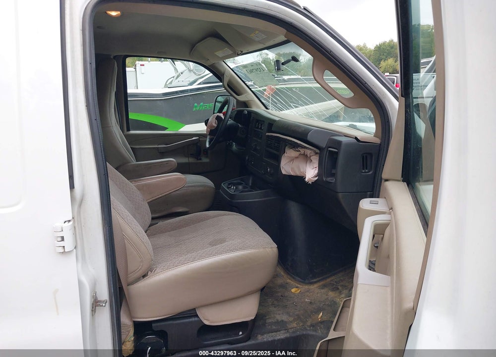 2017 CHEVROLET EXPRESS 2500 WORK VAN VIN: 1GCWGAFF4H1320130