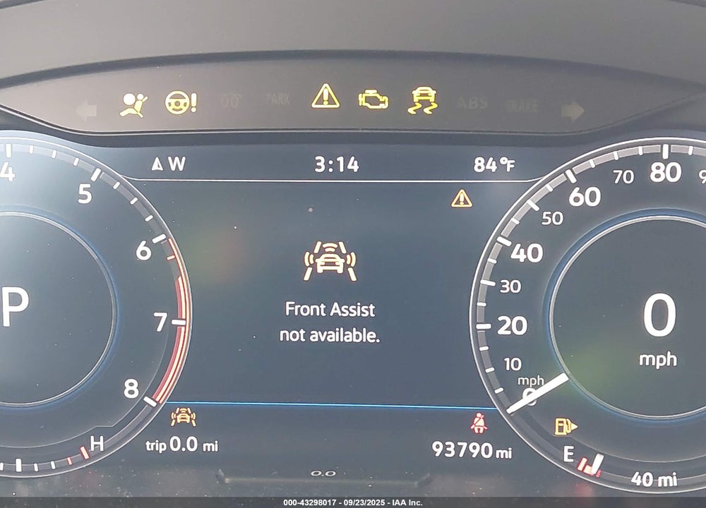 2018 VOLKSWAGEN ATLAS VIN: 1V2NR2CA0JC502243