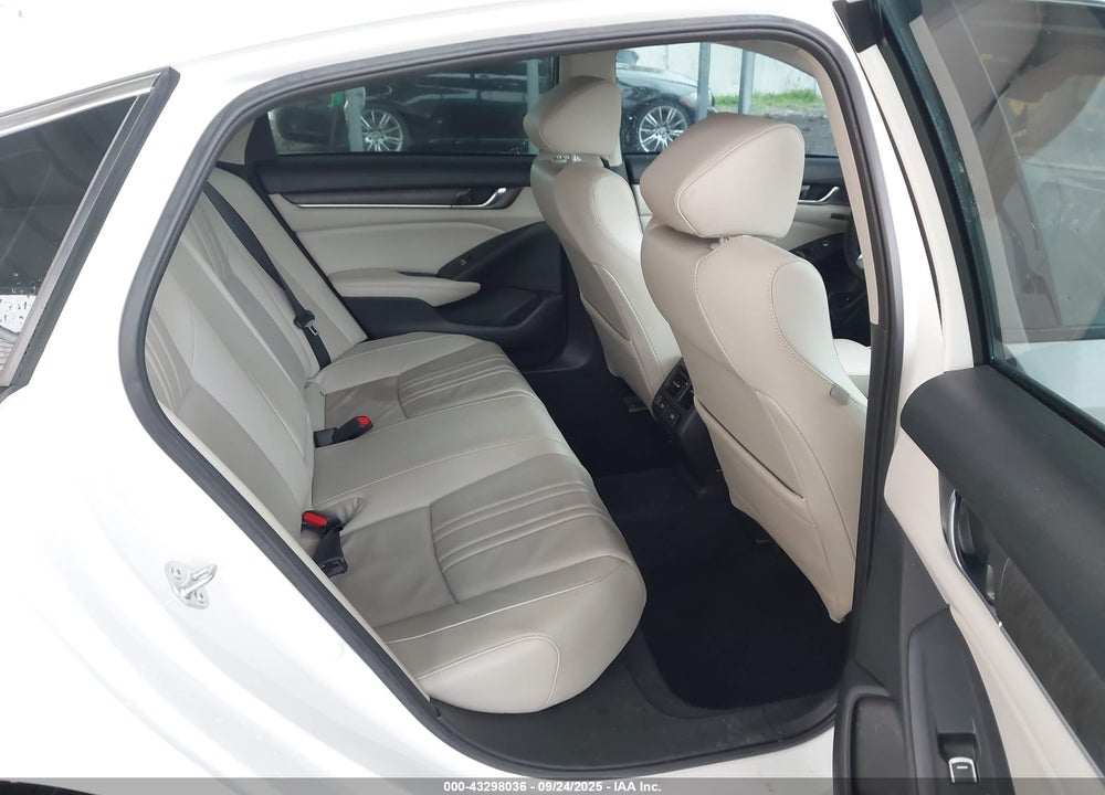 2021 HONDA ACCORD VIN: 1HGCV1F55MA088021