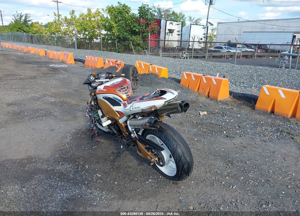 2006 KAWASAKI ZX1000 D6F VIN: JKAZXCD106A017675