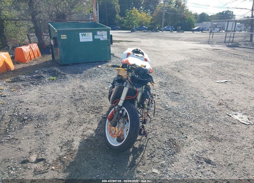 2006 KAWASAKI ZX1000 D6F VIN: JKAZXCD106A017675