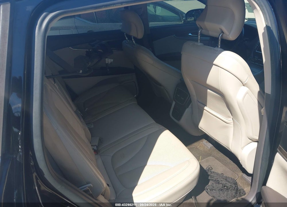 2016 LINCOLN MKX RESERVE VIN: 2LMTJ8LR5GBL43950