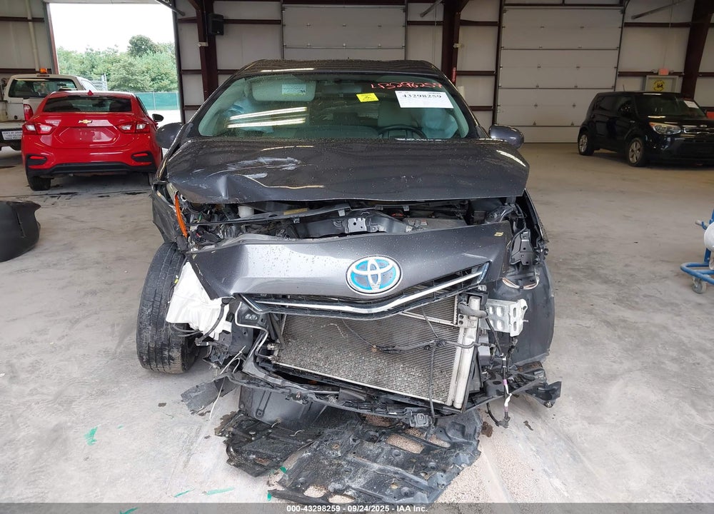 2013 TOYOTA PRIUS V THREE VIN: JTDZN3EU8D3210811