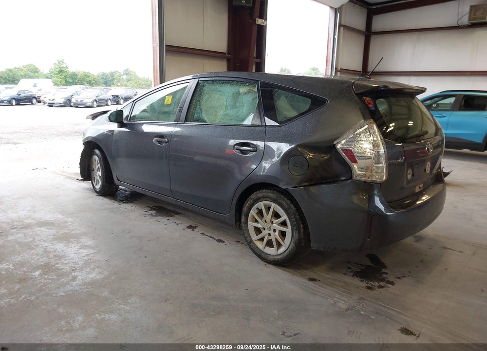 2013 TOYOTA PRIUS V THREE VIN: JTDZN3EU8D3210811