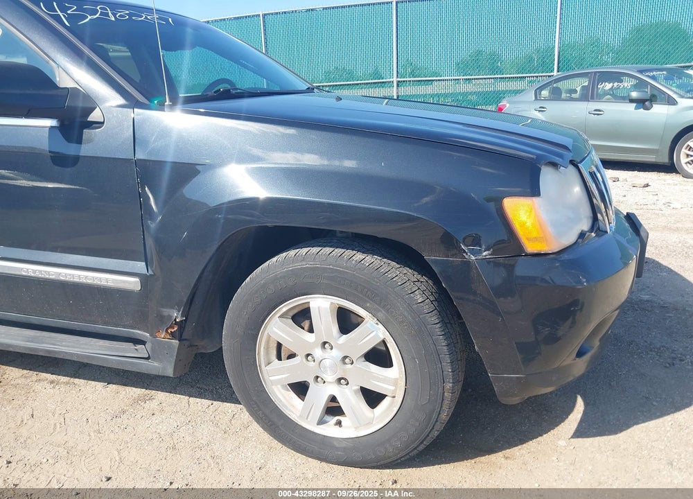 2009 JEEP GRAND CHEROKEE VIN: 1J8HR58T49C540539