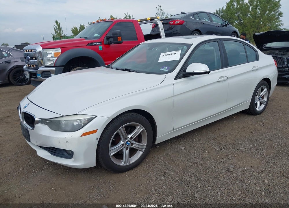 2013 BMW 3 SERIES VIN: WBA3B5G5XDNS02128