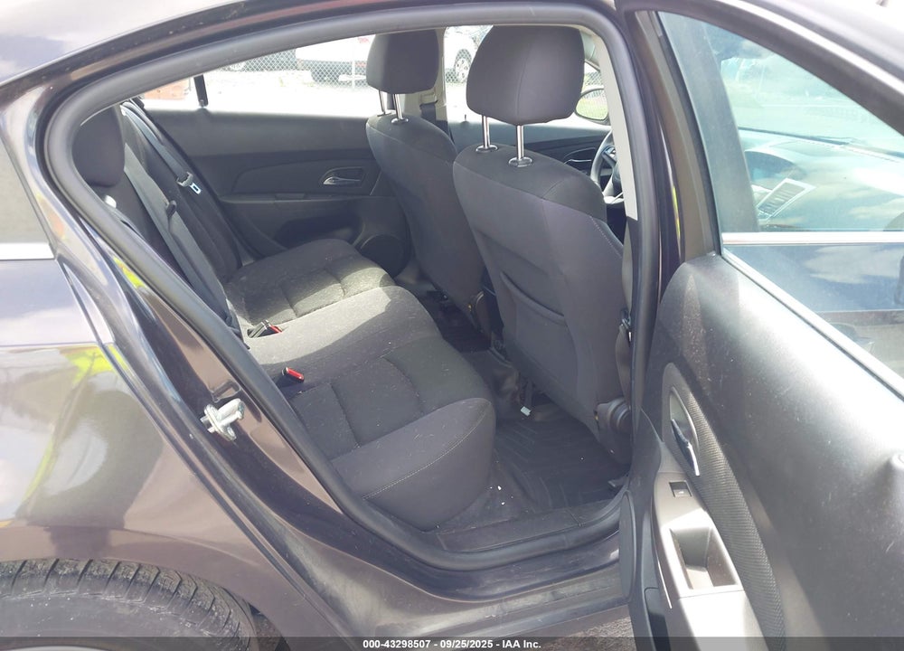 2015 CHEVROLET CRUZE VIN: 1G1PC5SB1F7104958