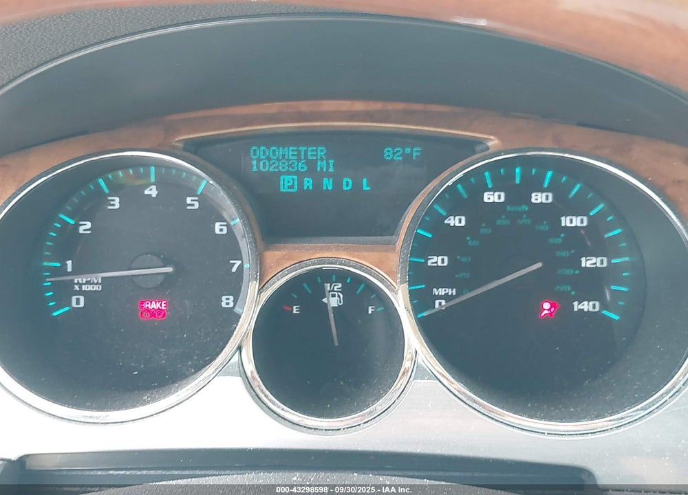 2008 BUICK ENCLAVE CXL VIN: 5GAEV237X8J160213