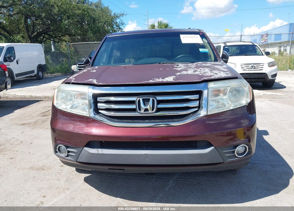 2013 HONDA PILOT VIN: 5FNYF3H55DB018083
