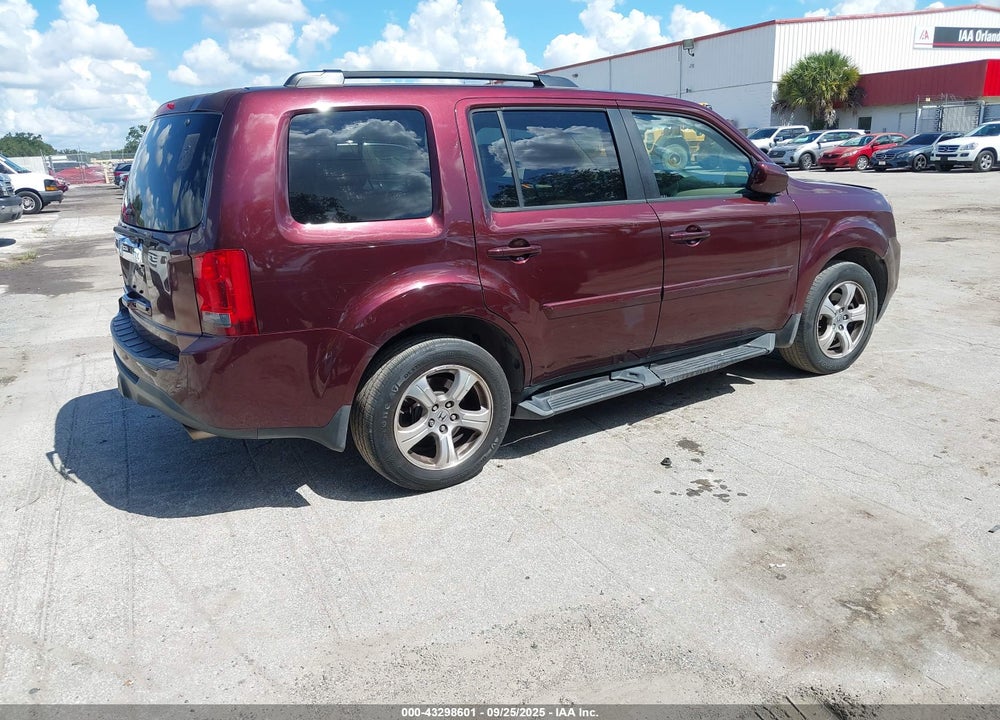 2013 HONDA PILOT VIN: 5FNYF3H55DB018083