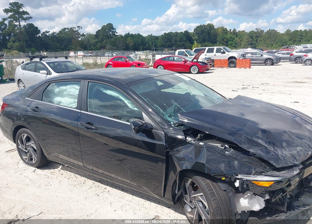 2025 HYUNDAI ELANTRA VIN: KMHLS4DG1SU064335