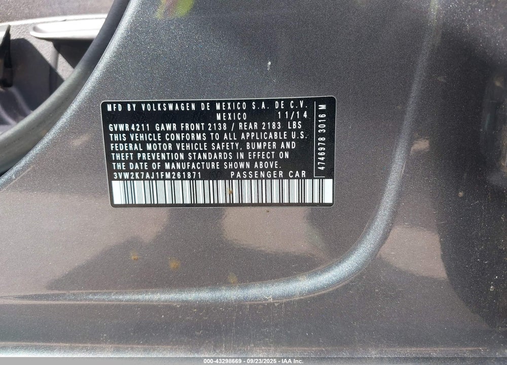 2015 VOLKSWAGEN JETTA VIN: 3VW2K7AJ1FM261871