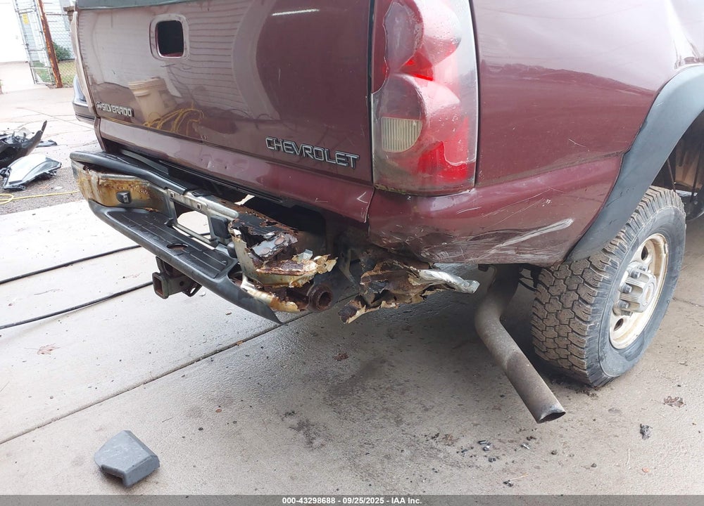2003 CHEVROLET SILVERADO 2500HD LS VIN: 1GCHC24U03Z130668