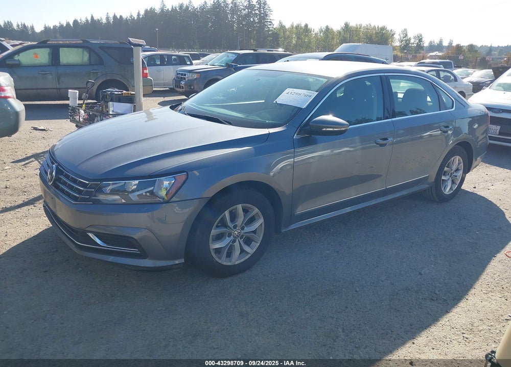 2016 VOLKSWAGEN PASSAT VIN: 1VWAT7A39GC040676