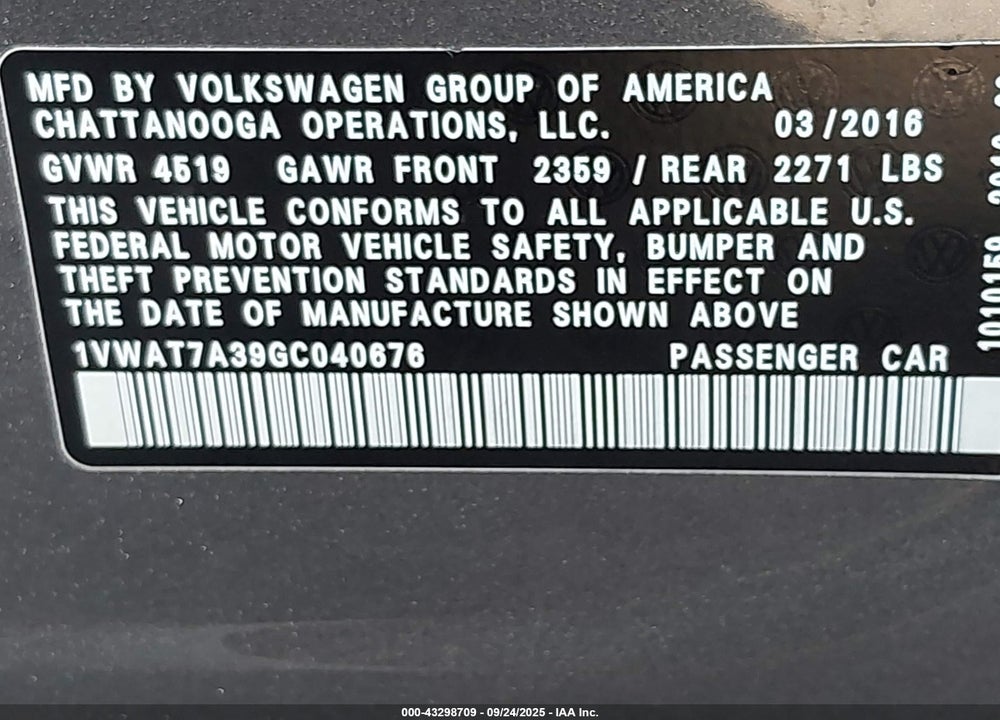 2016 VOLKSWAGEN PASSAT VIN: 1VWAT7A39GC040676