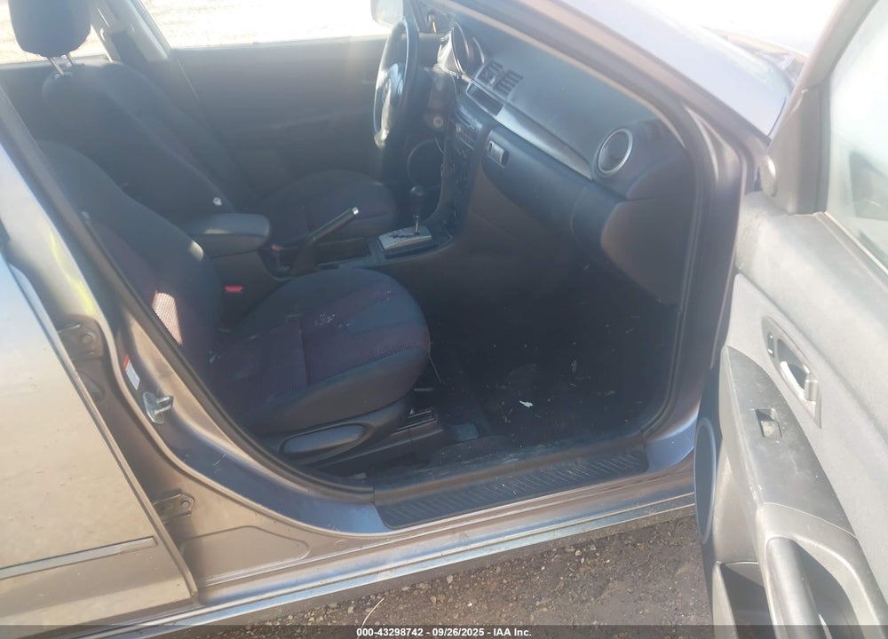 2006 MAZDA 3 VIN: JM1BK343X61487204