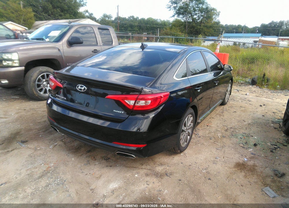 2015 HYUNDAI SONATA VIN: 5NPE34AF9FH054710