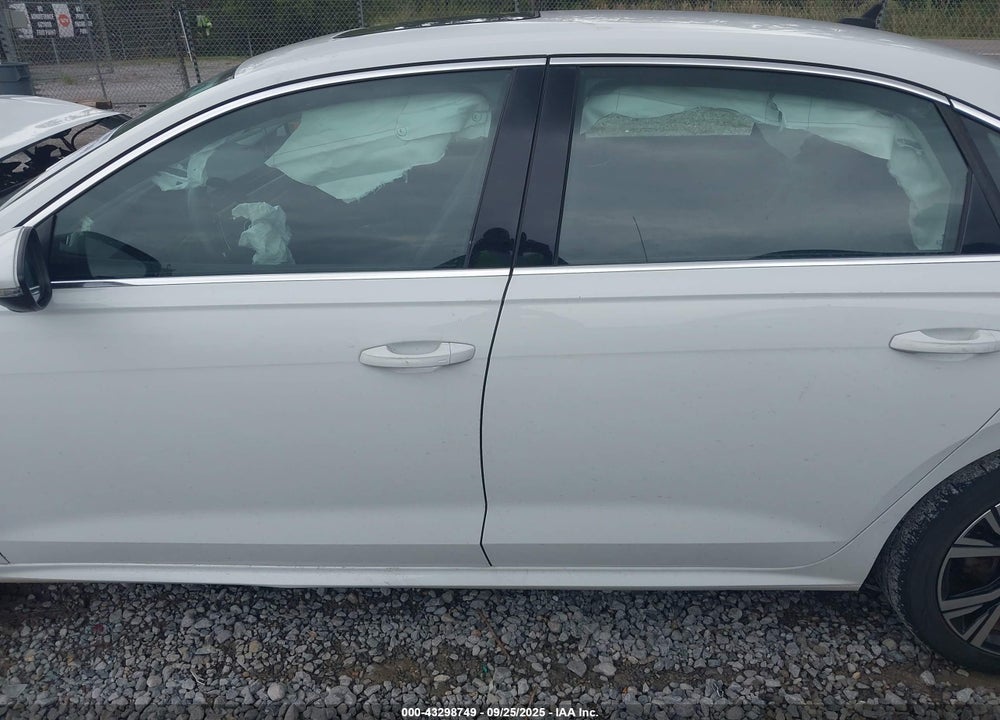 2021 VOLKSWAGEN PASSAT 2.0T SE VIN: 1VWSA7A30MC000072