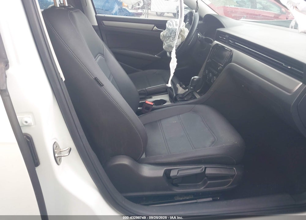 2021 VOLKSWAGEN PASSAT 2.0T SE VIN: 1VWSA7A30MC000072