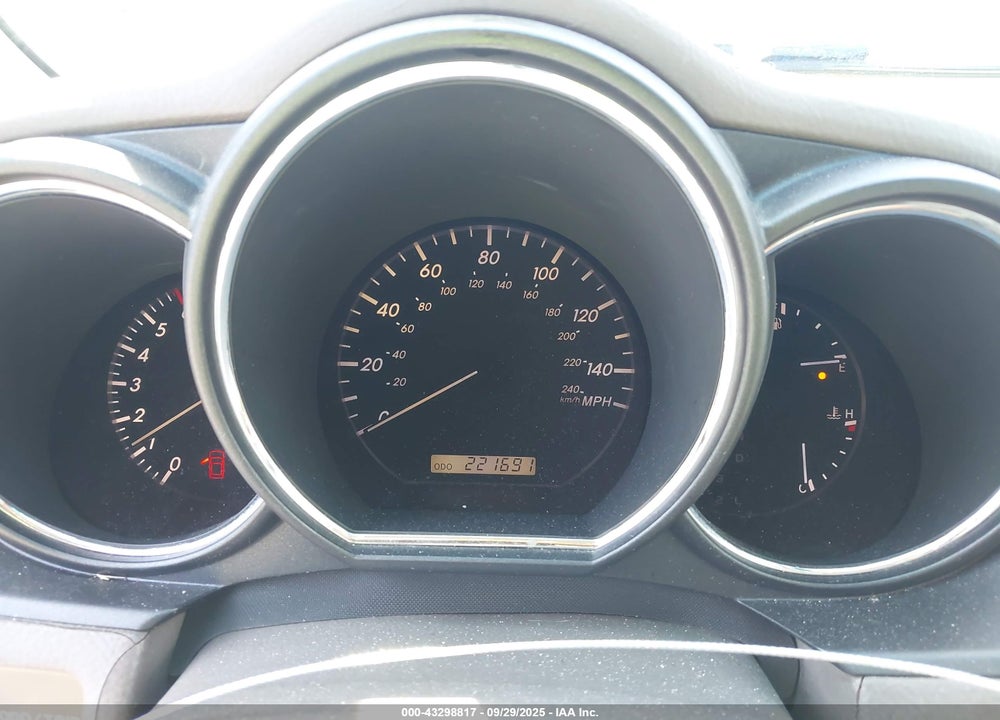 2006 LEXUS RX 330 VIN: JTJGA31U960062324