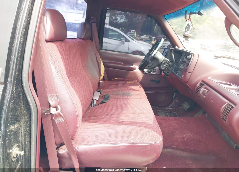 1996 CHEVROLET GMT-400 C1500 VIN: 1GCEC14M0TZ129839