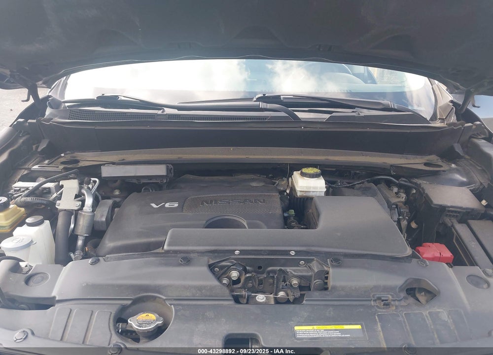 2017 NISSAN PATHFINDER VIN: 5N1DR2MM6HC606215